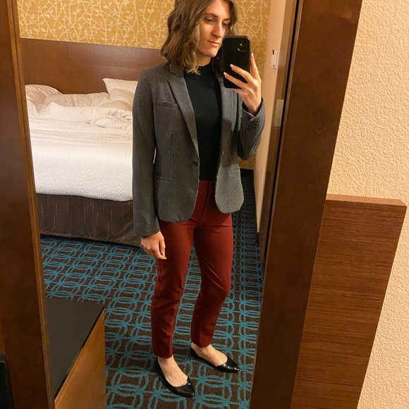 Meet your Posher, Rebekah - Picture 3 of 7